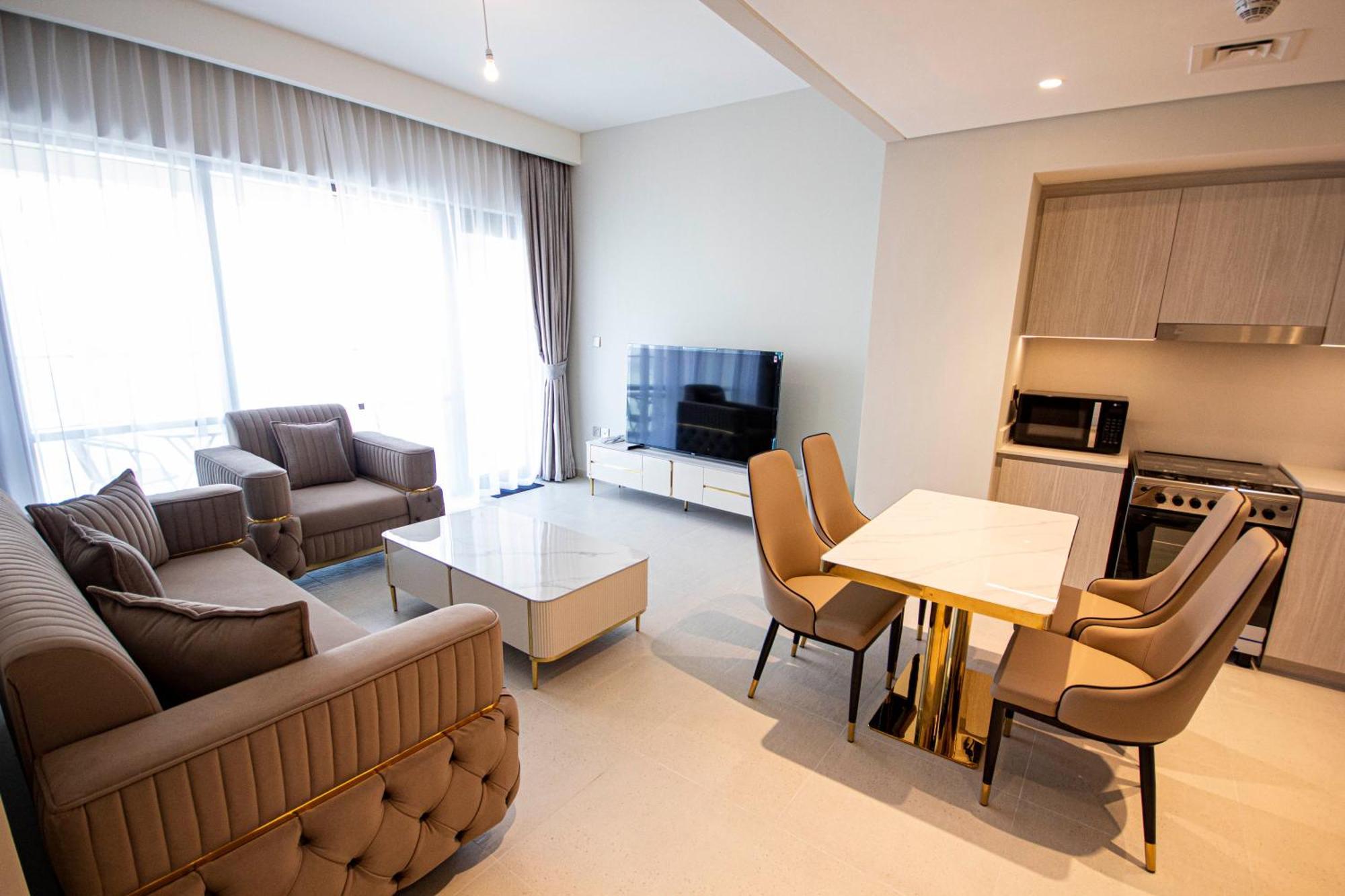 Vida Creek 1 Bhk * Dubai