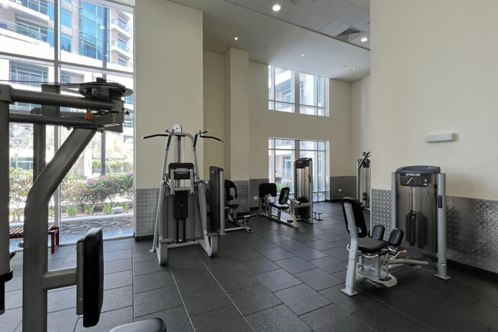 Apartment Downtown - Luxury 1 Bed - Near Mall *