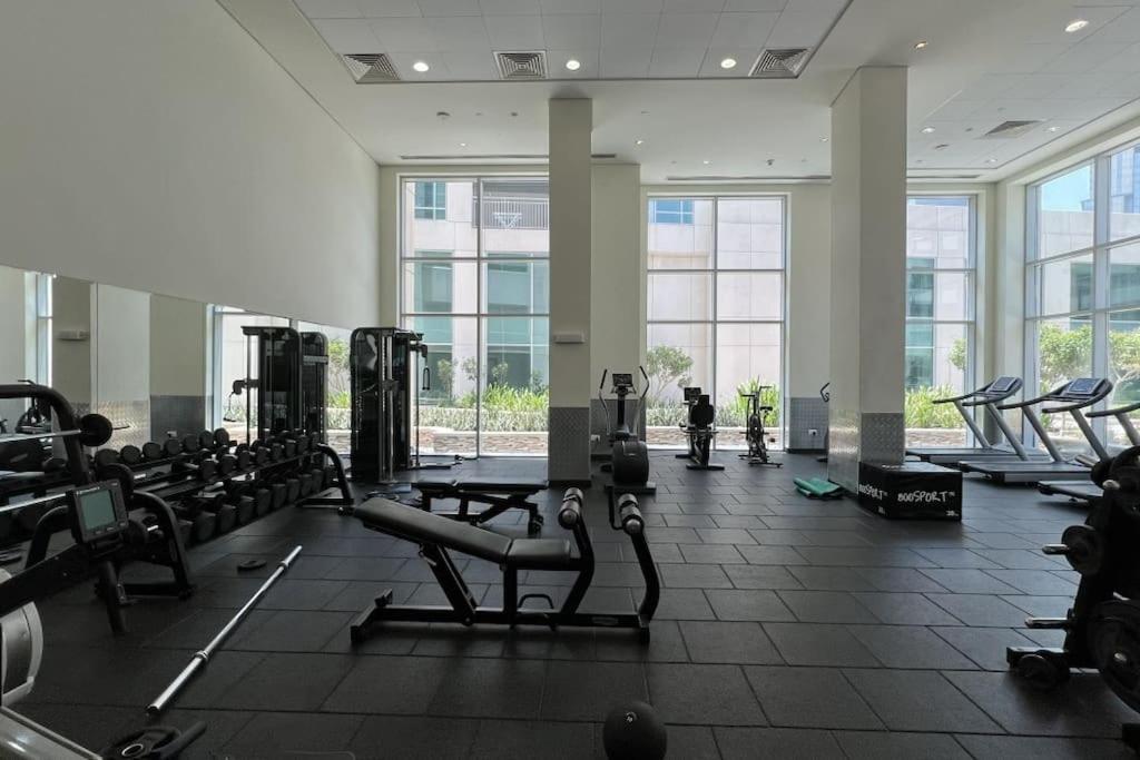 Downtown - Luxury 1 Bed - Near Mall Apartment Dubai