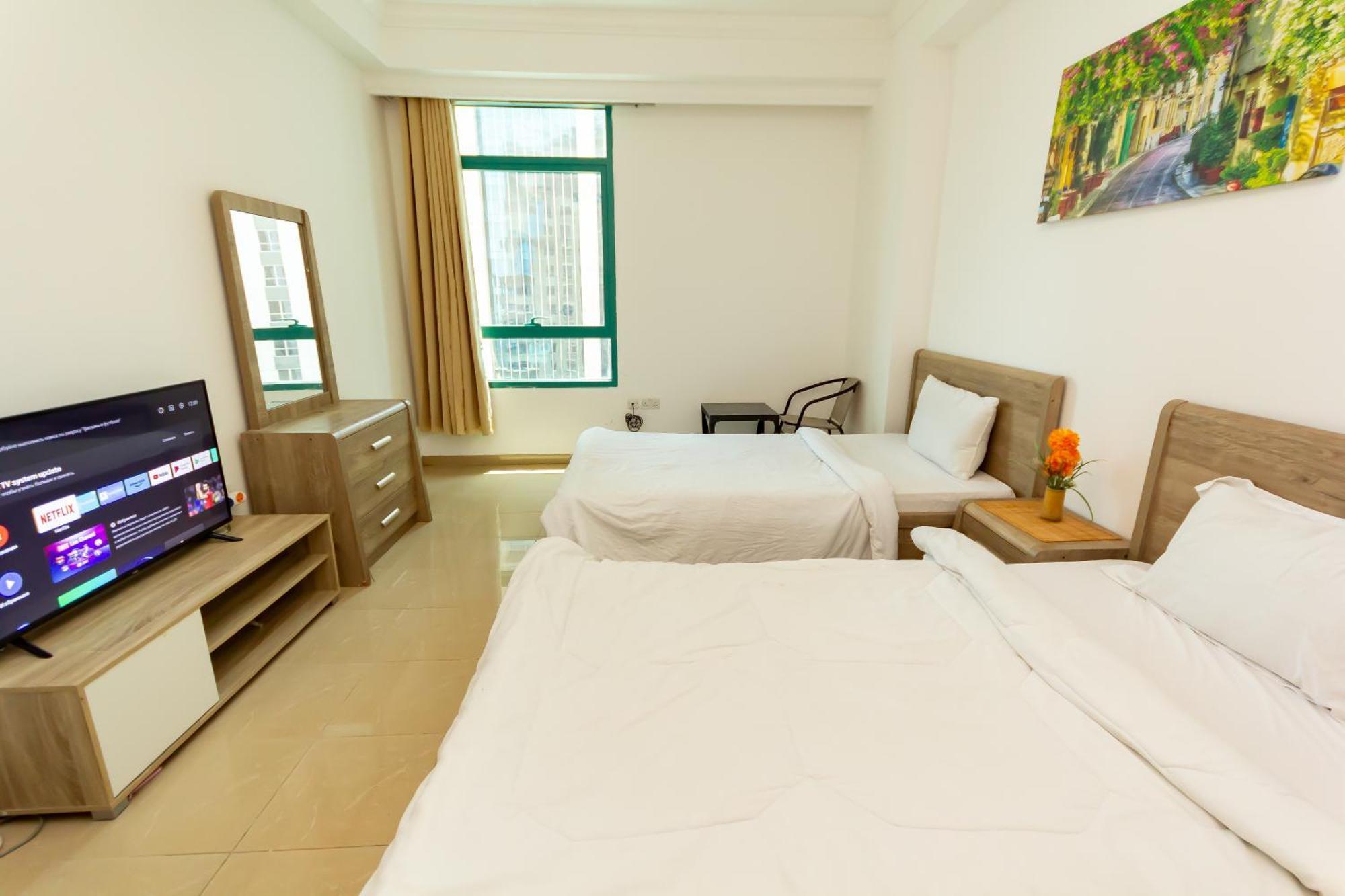 Spacious For Girls In Marina فتيات فقط * Dubai