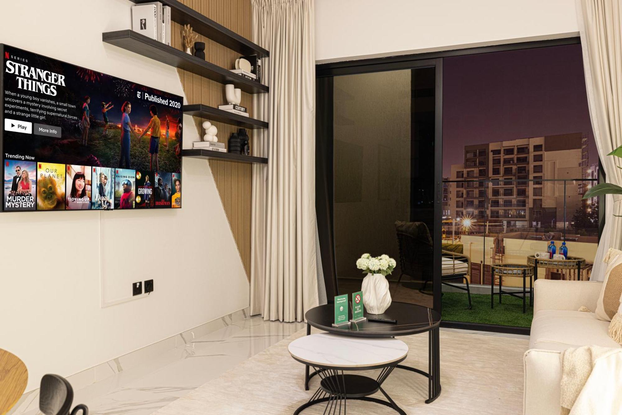 New Serene 1br With Pool & Sauna Dubai