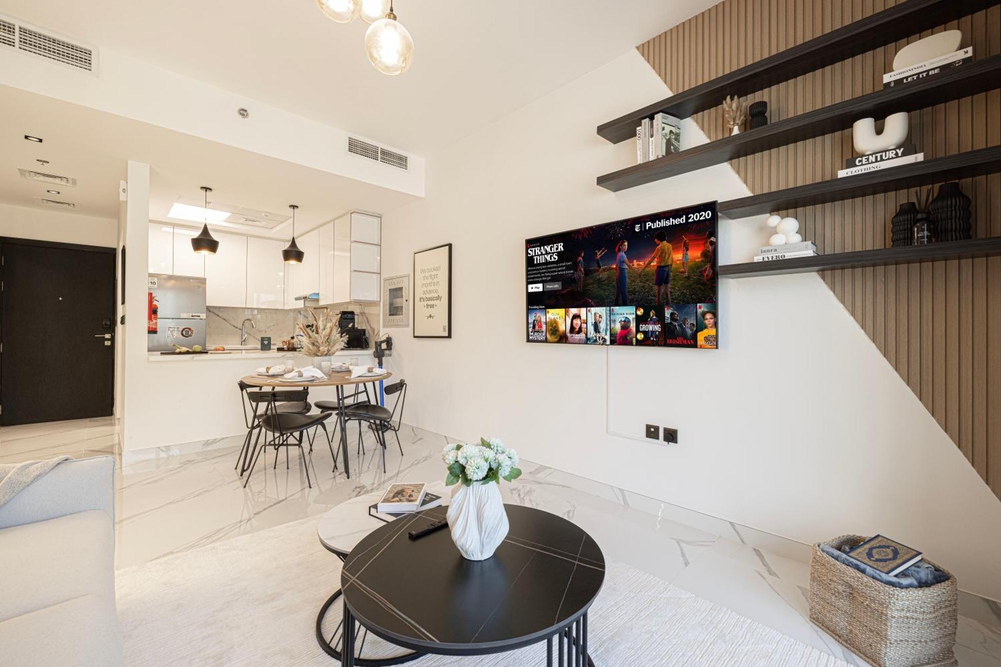 New Serene 1br With Pool & Sauna Apartment