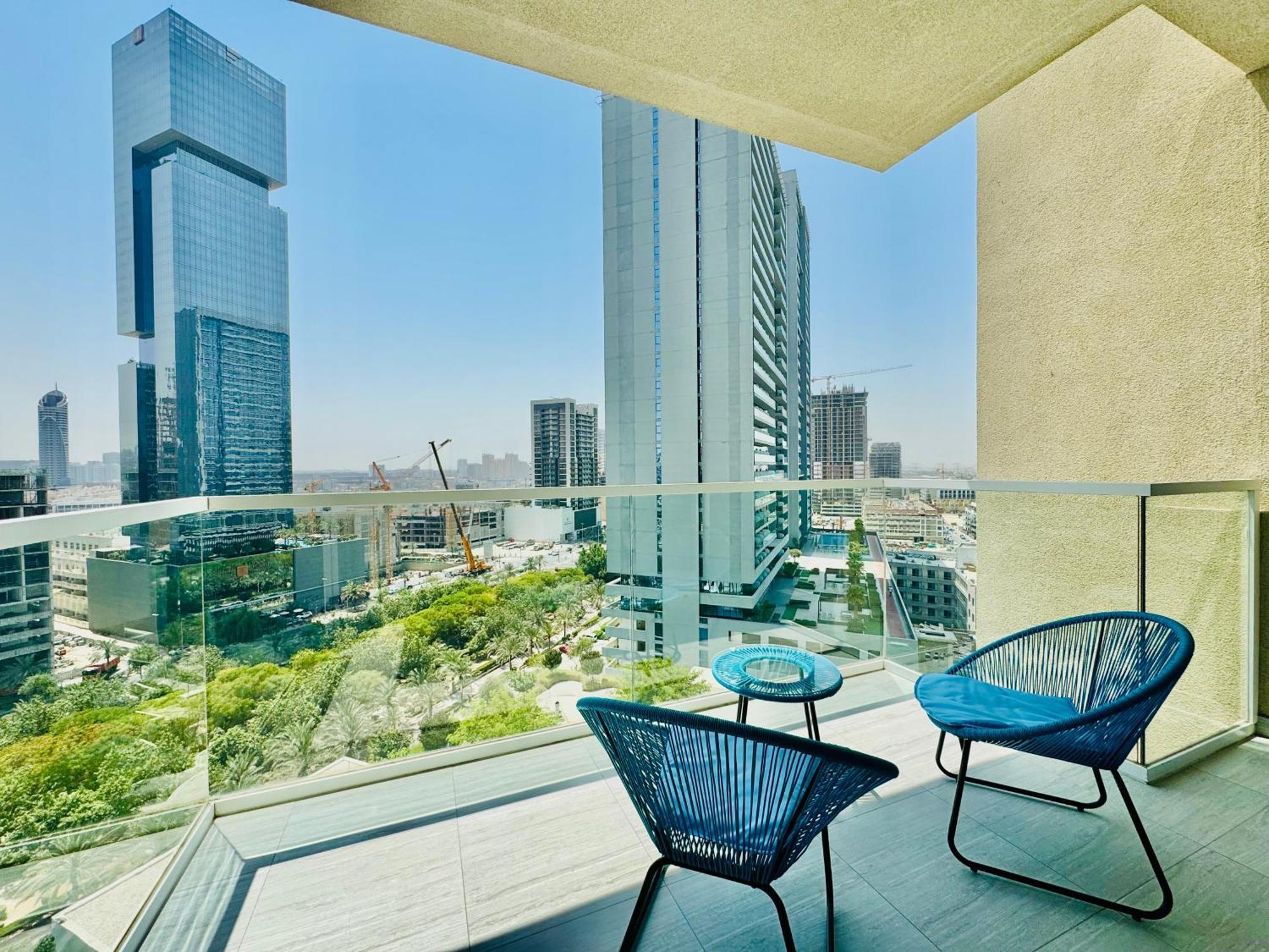 Venduras - Luxury , Hameni Tower, Jvc Apartment *