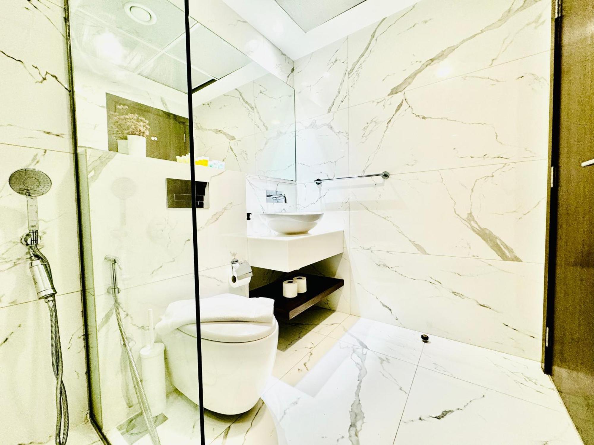Venduras - Luxury , Hameni Tower, Jvc * Dubai