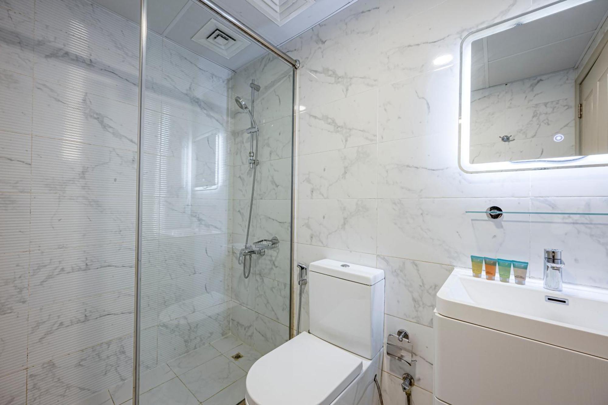Apartment Prime Location In Dubailand Dubai