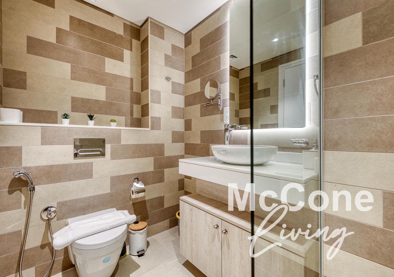 Beachfront Right By Nakheel Mall Apartment *