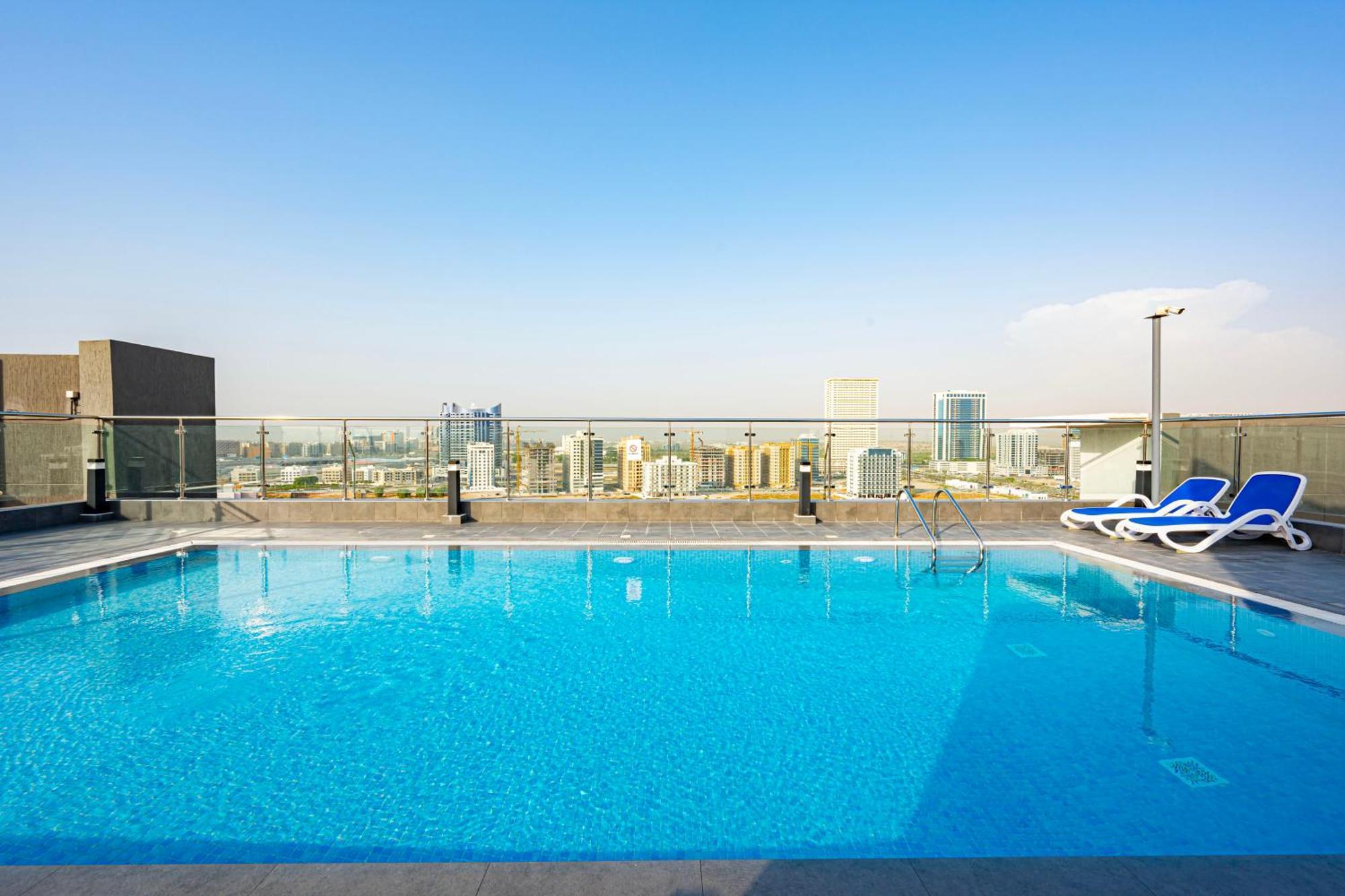Elegant Escape In The Heart Of Dubailand Apartment