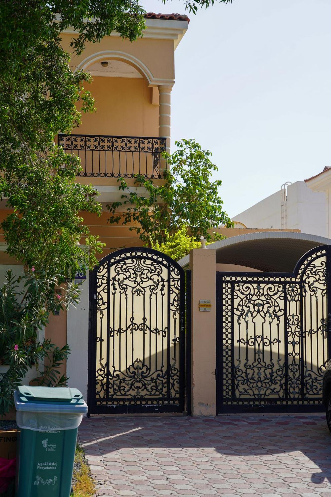 The Jumeirah Homestay *