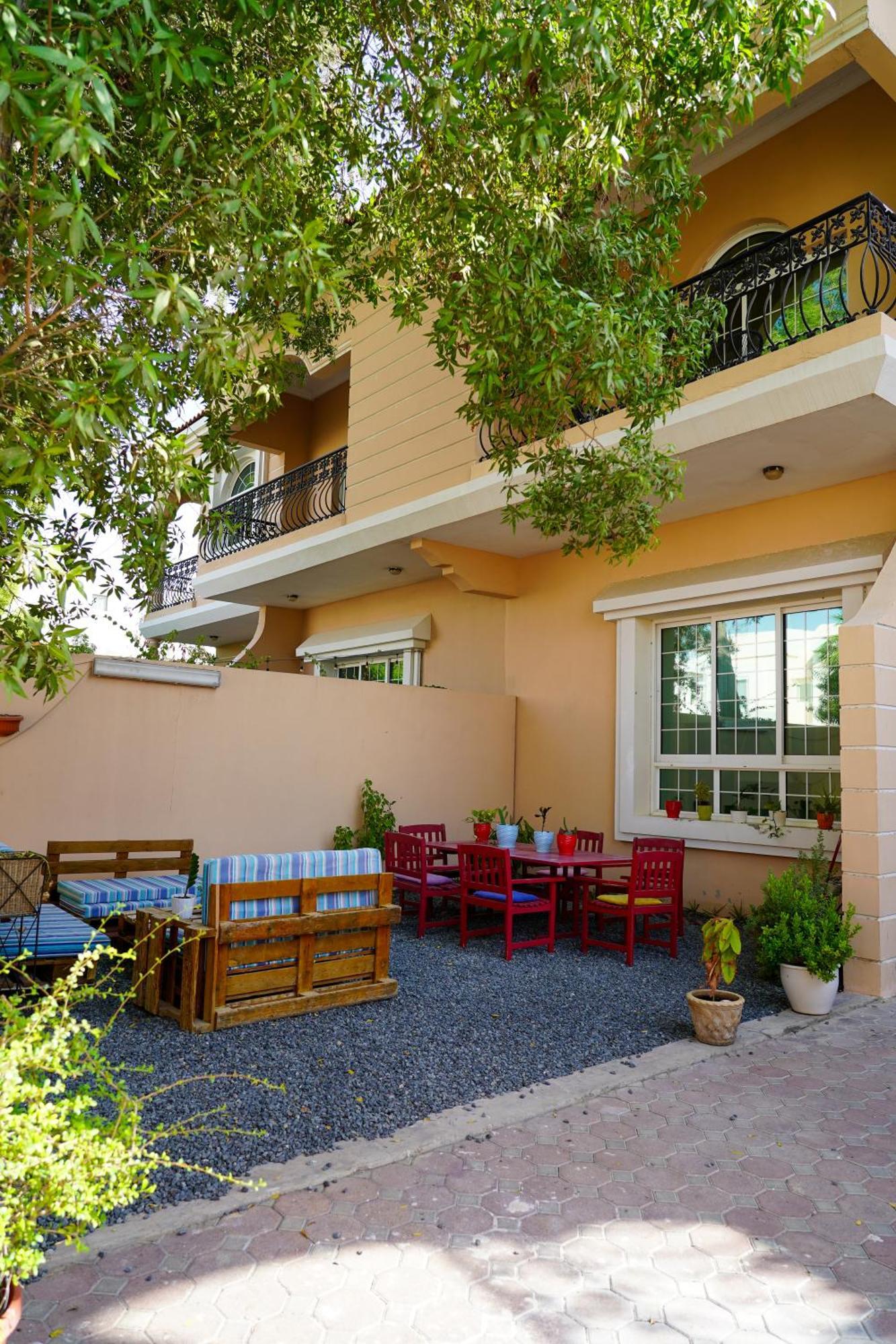 Homestay The Jumeirah *