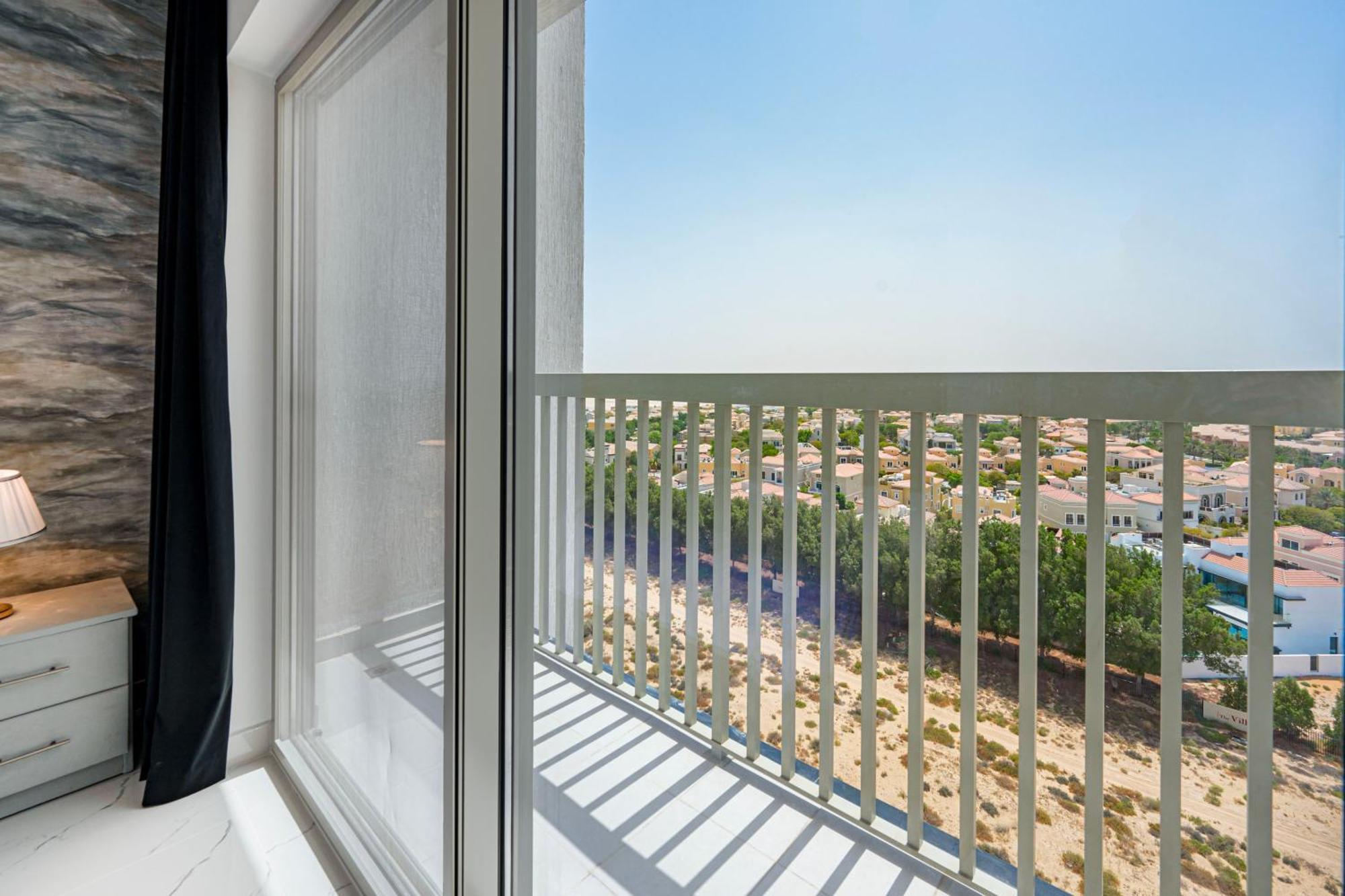 Chic Retreat In The Heart Of Dubailand * Dubai