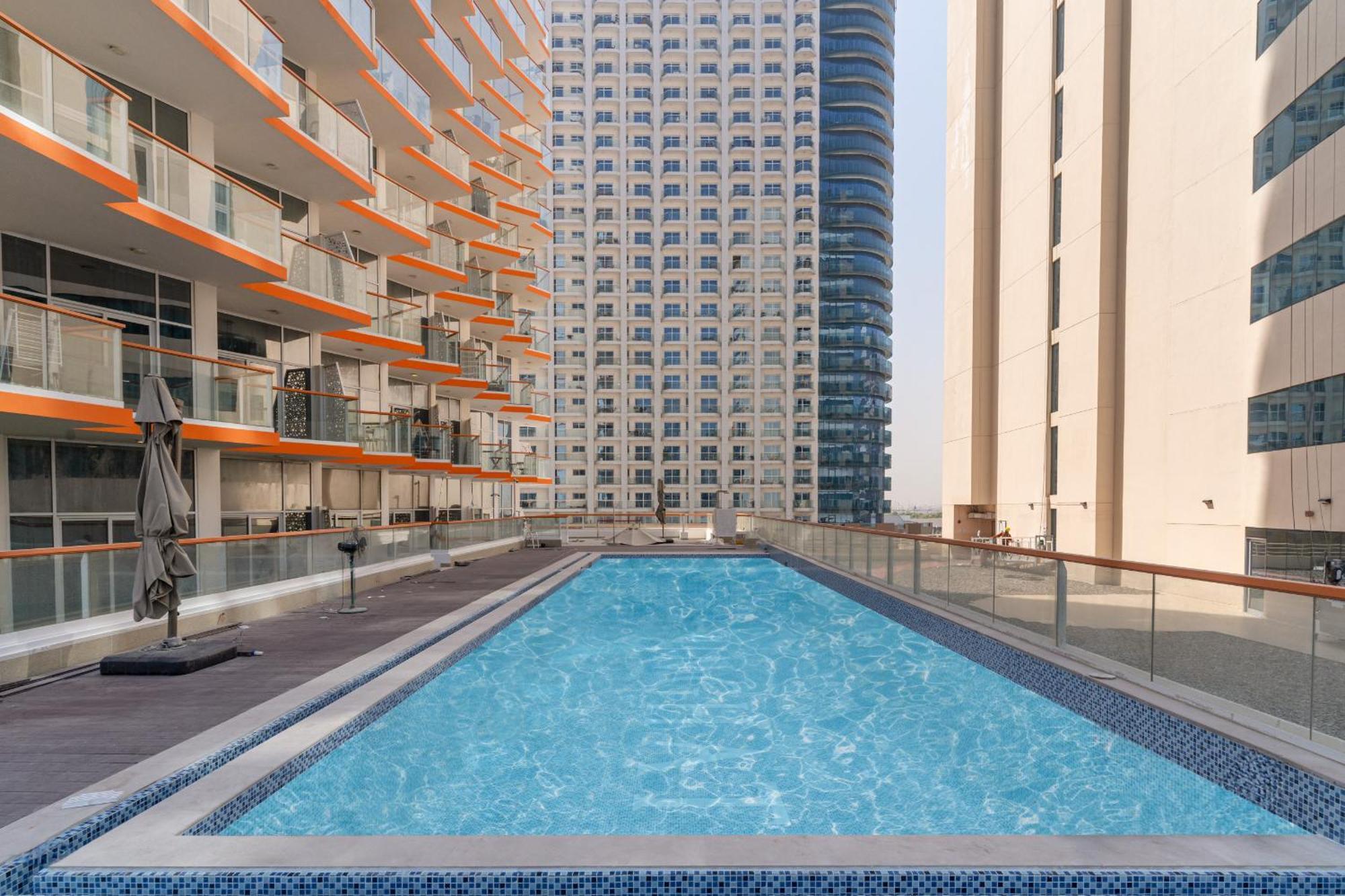 Millennium Binghatti - With Burj Khalifa View - Allsopp & Allsopp * Dubai