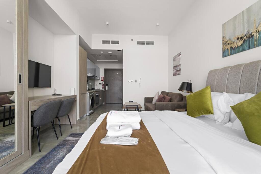 Luxury At Majestique *