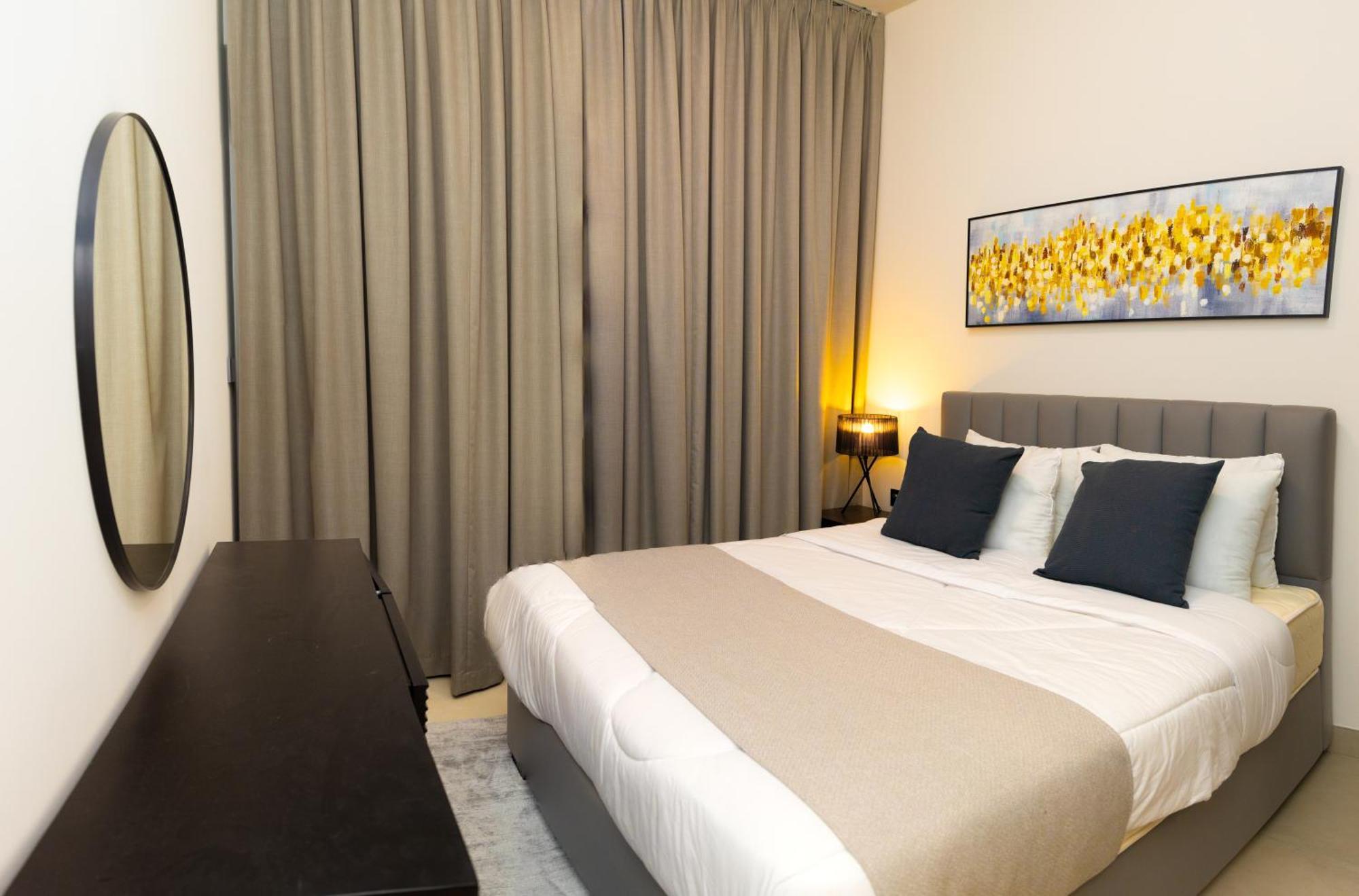Burj Khalifa View Apartment Dubai