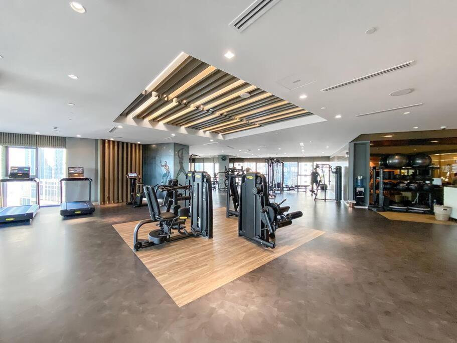 First Class 2br Modern Luxury At Paramount * Dubai