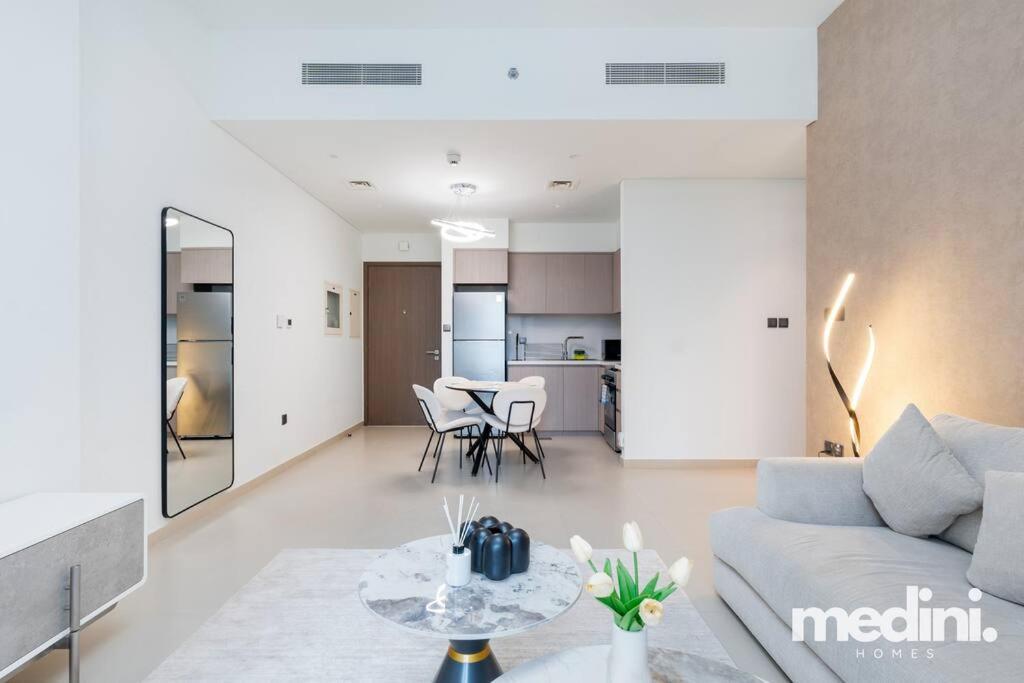 Prime Location - Act 1 Act 2 - Downtown Apartment *