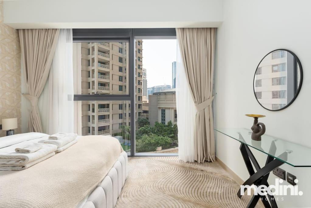Apartment Prime Location - Act 1 Act 2 - Downtown *