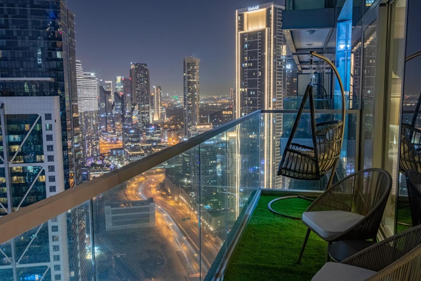 Apartment 5 Star With Burj View Infinity Pool And Gym *