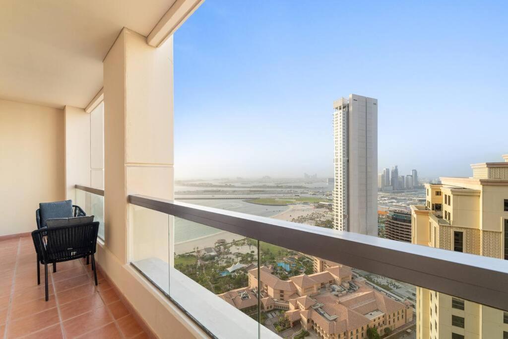 First Class 2br Breathtaking & Palm View *