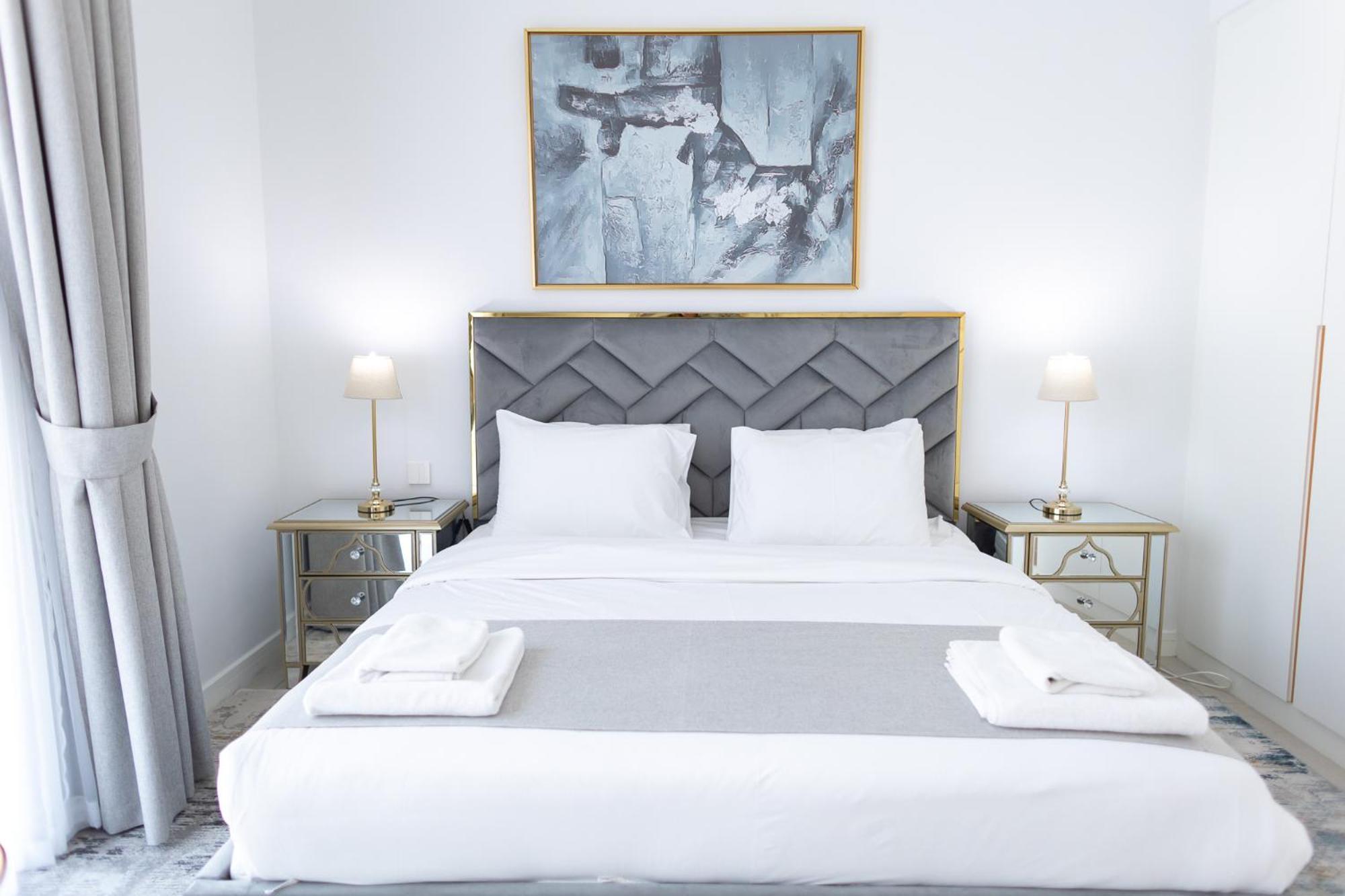 Apartment La Vie Front Jbr By Happy Season *