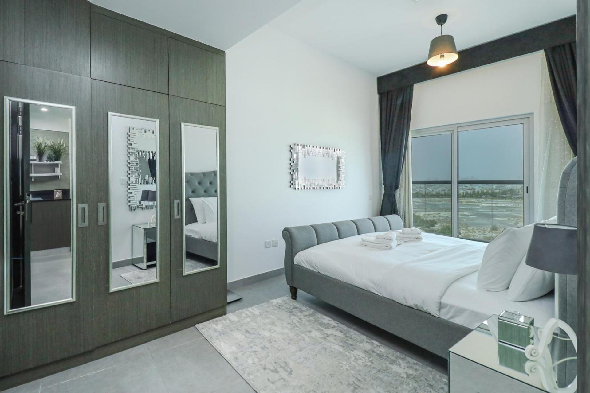 Chic And Cozy Furnished Apt, Fantastic Amenities *