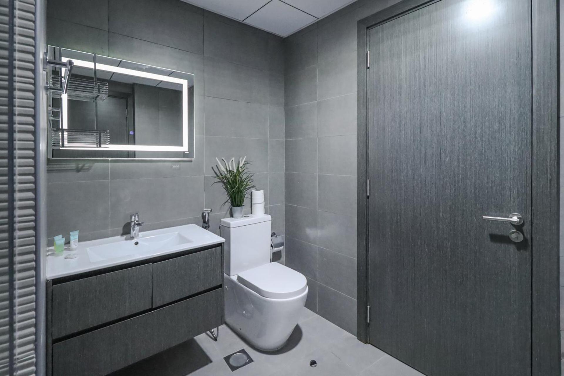 Chic And Cozy Furnished Apt, Fantastic Amenities * Dubai