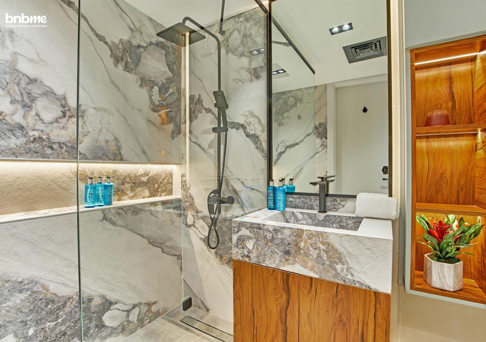 Bnbmehomes - Silverene Tower Apartment