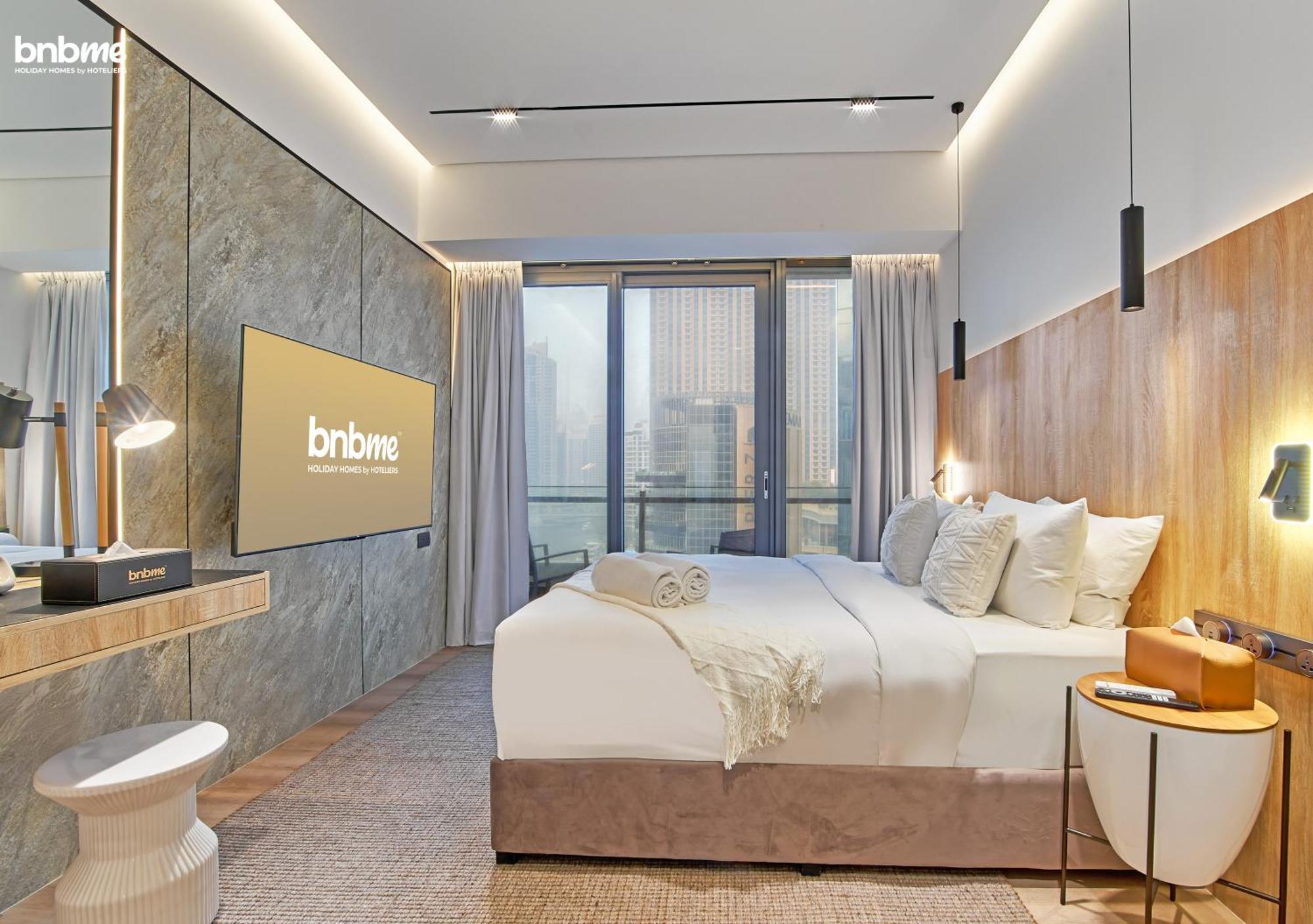 Apartment Bnbmehomes - Silverene Tower Dubai