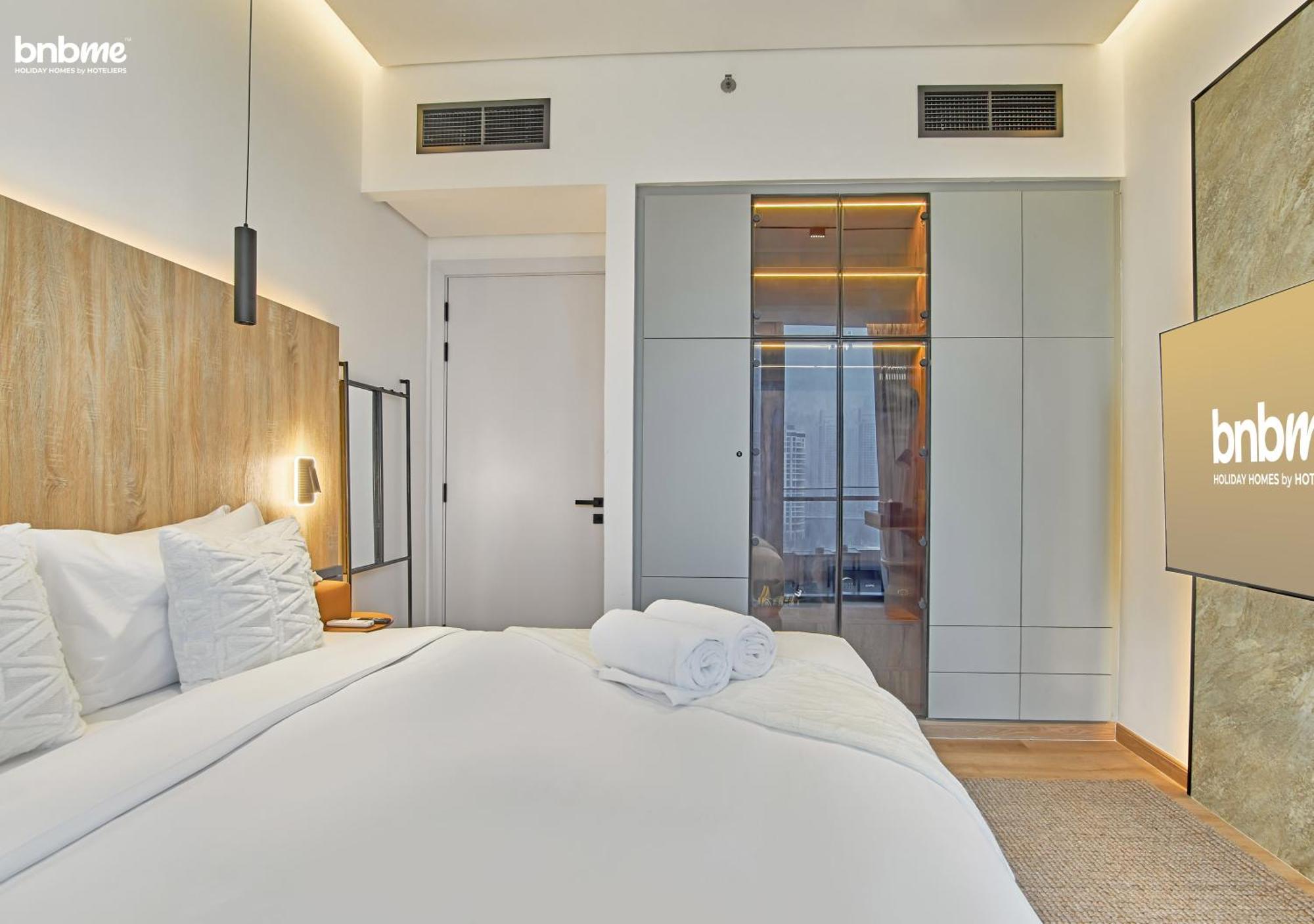 Bnbmehomes - Silverene Tower *