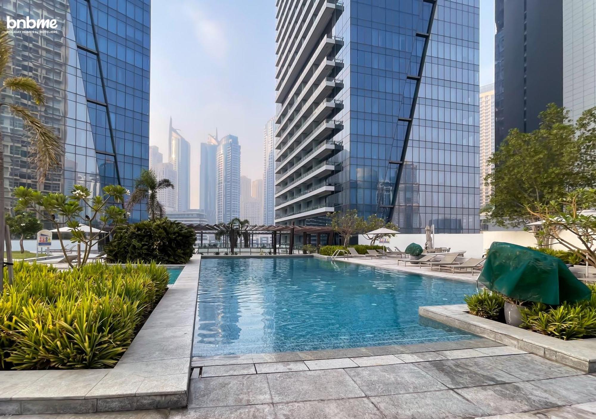 Bnbmehomes - Silverene Tower Apartment *