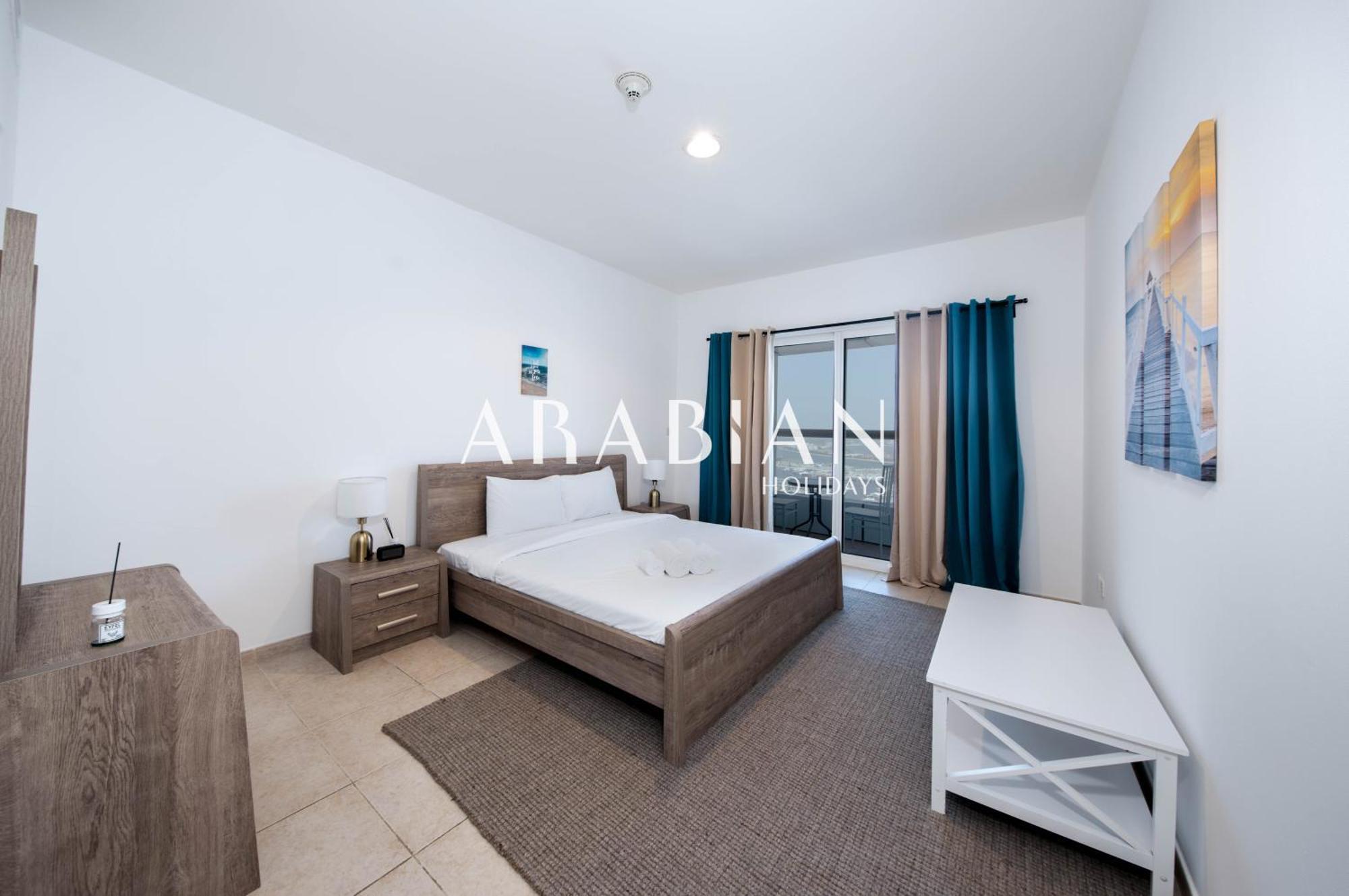 1br In Elite Marina With Perfect Views!