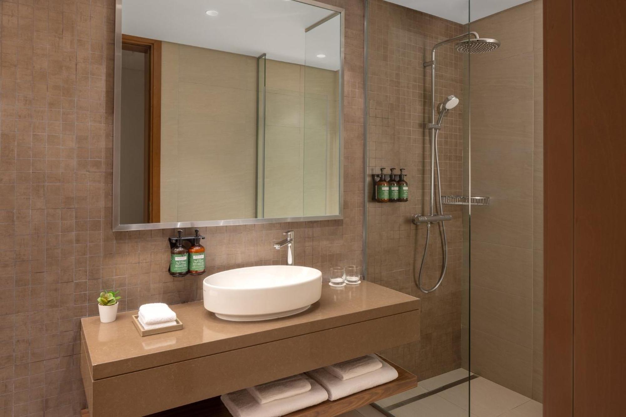 Hotel Staybridge Business Bay By Ihg