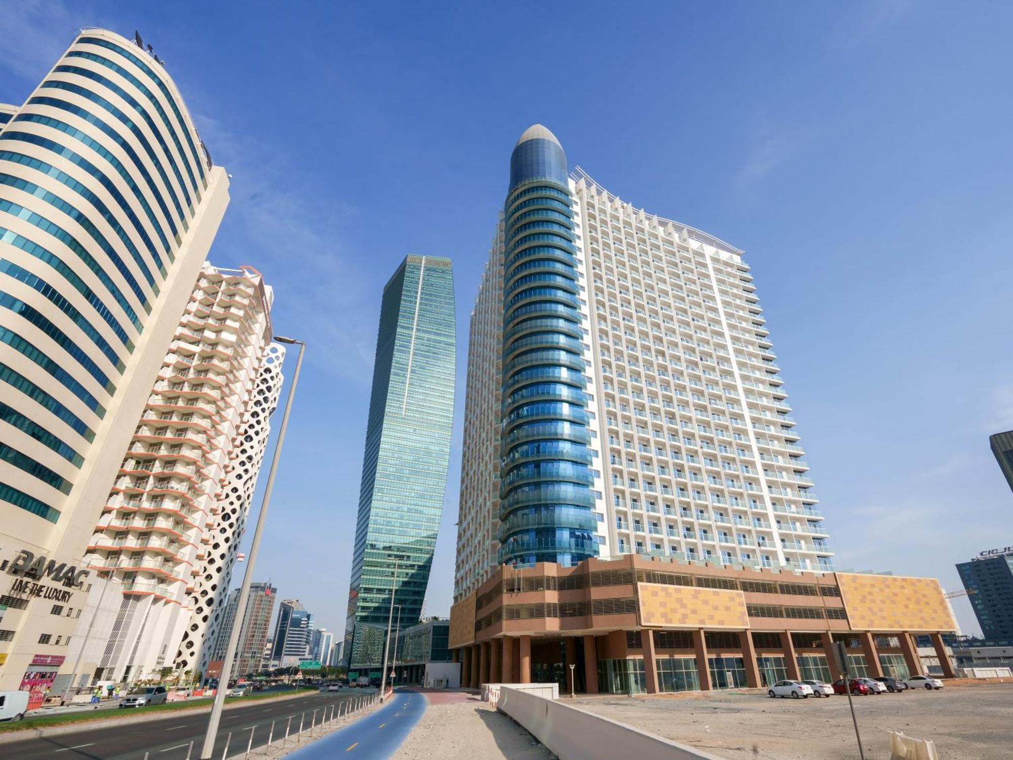 Apartment Elegant With Canal Views In Business Bay *