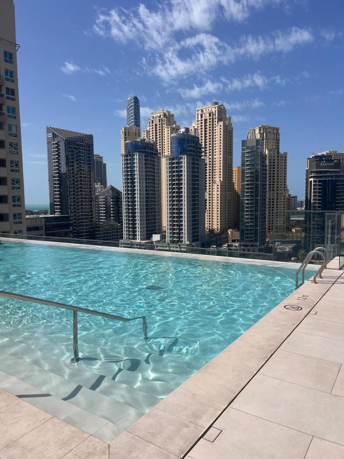 Luxe Nauticalstyle 2bd In Vida Yachtclub Dubai
