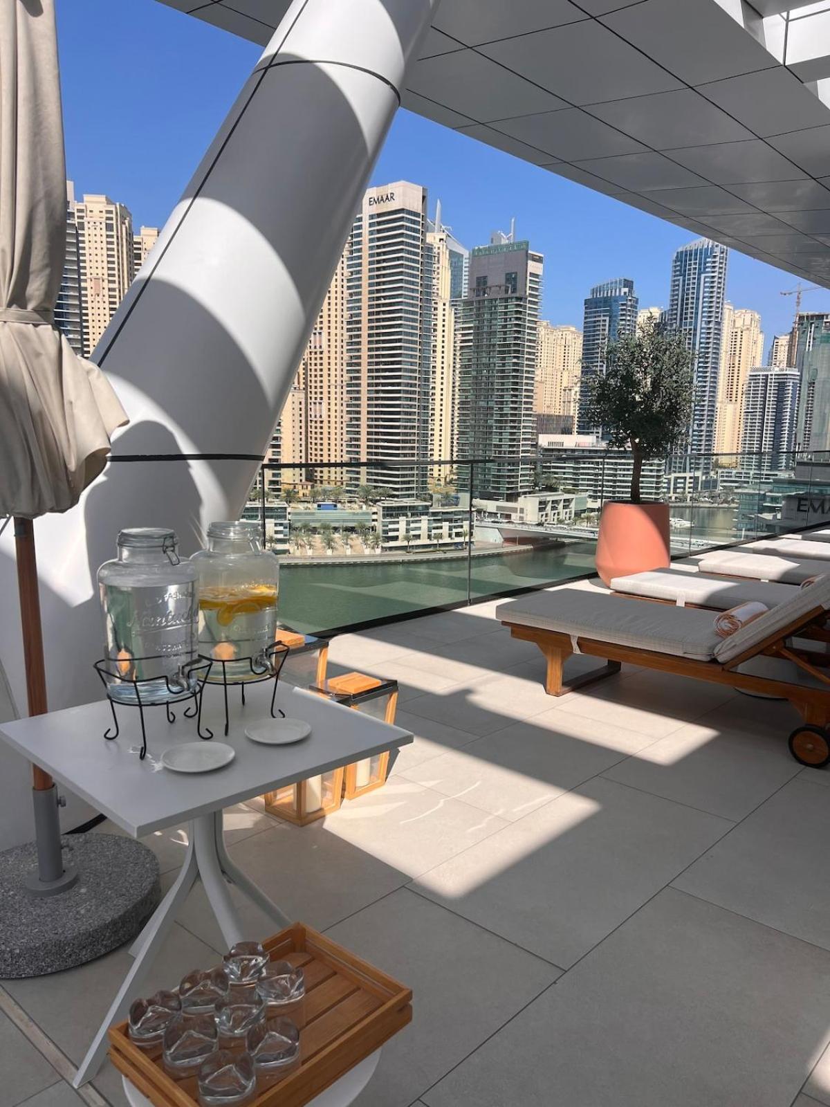 Luxe Nauticalstyle 2bd In Vida Yachtclub Dubai