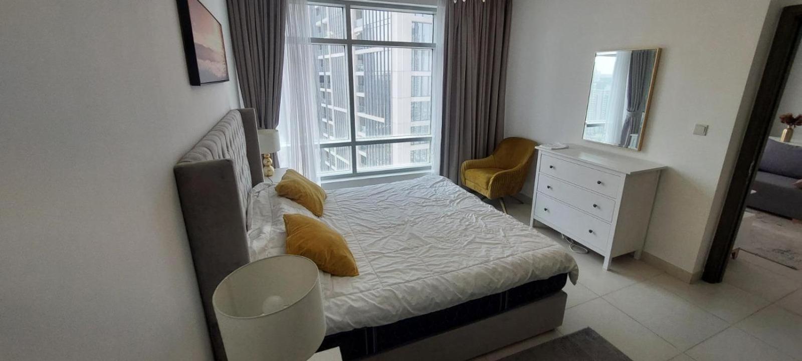 Apartment Loft West Downtown Family In Dubai