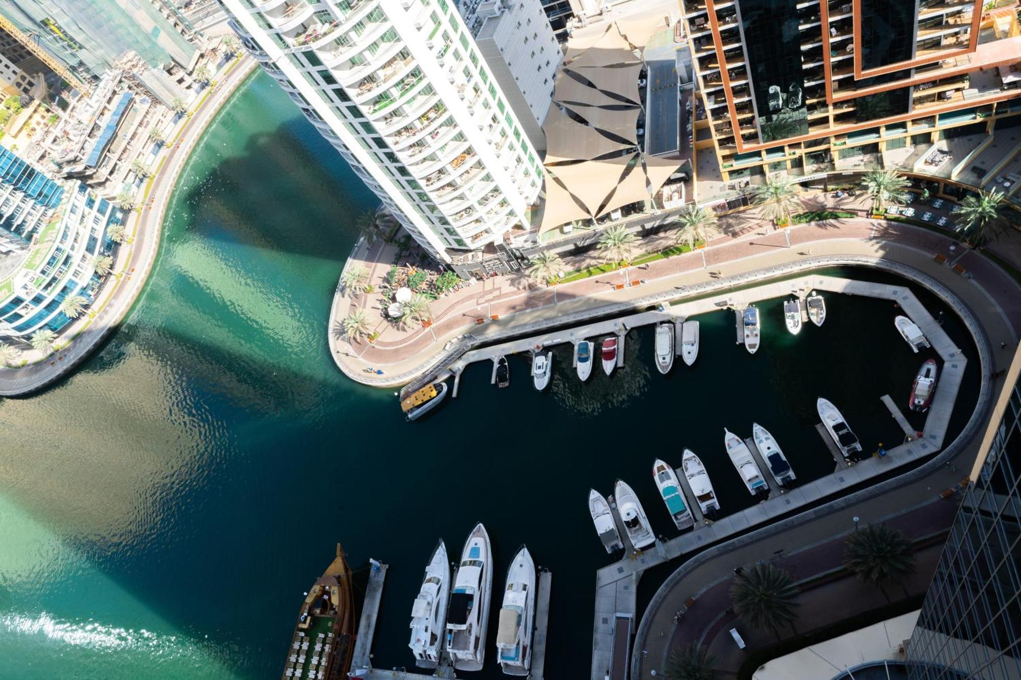 Kempinski Avenue With Marina Views *