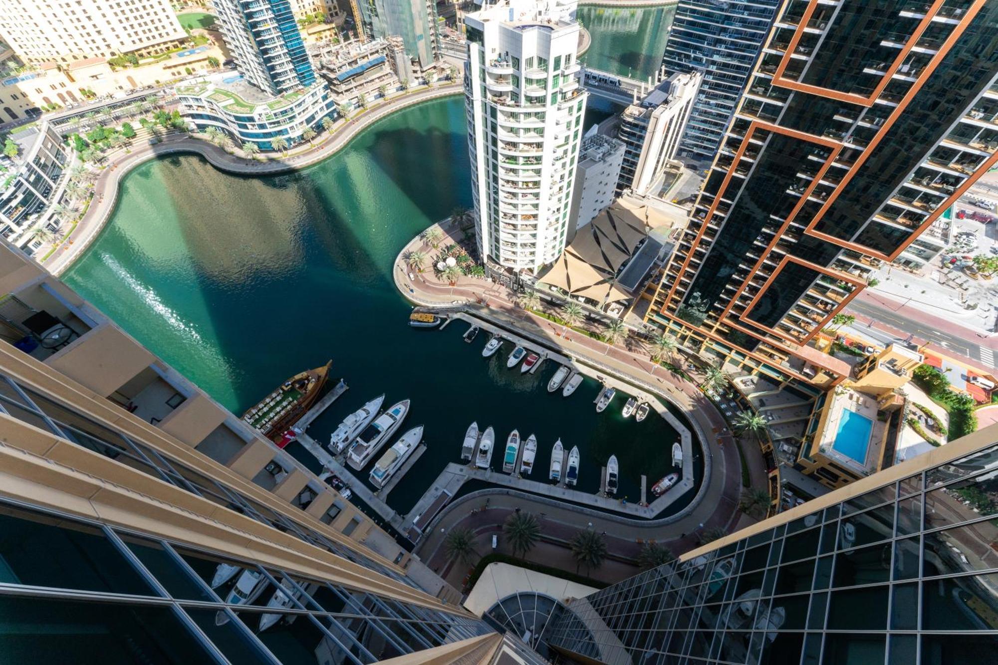 Kempinski Avenue With Marina Views Dubai