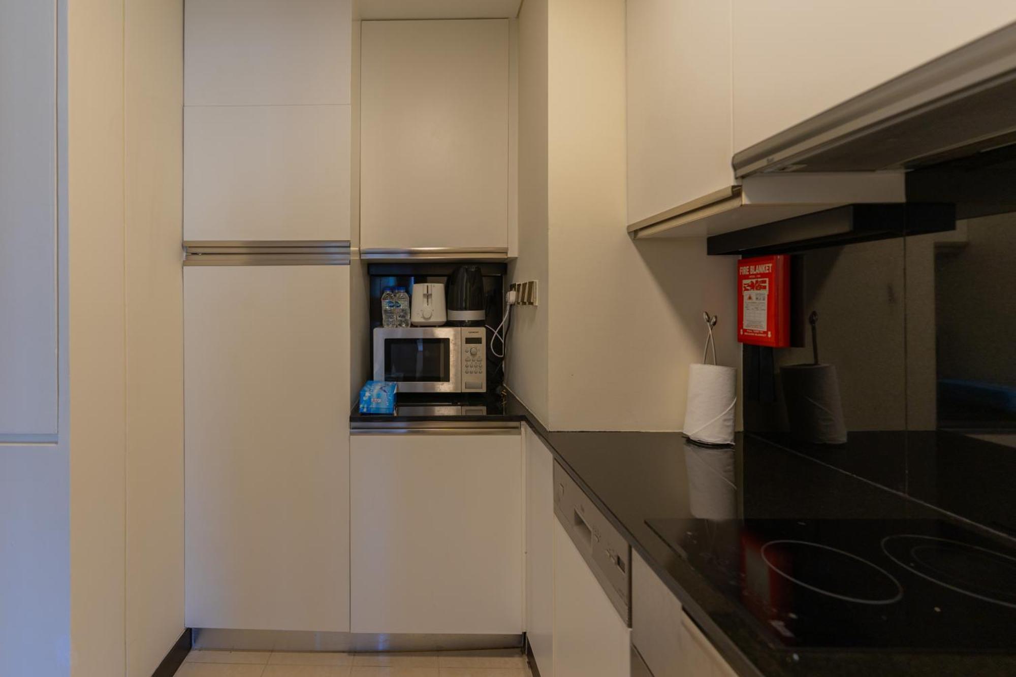 Kempinski Avenue With Marina Views Apartment Dubai