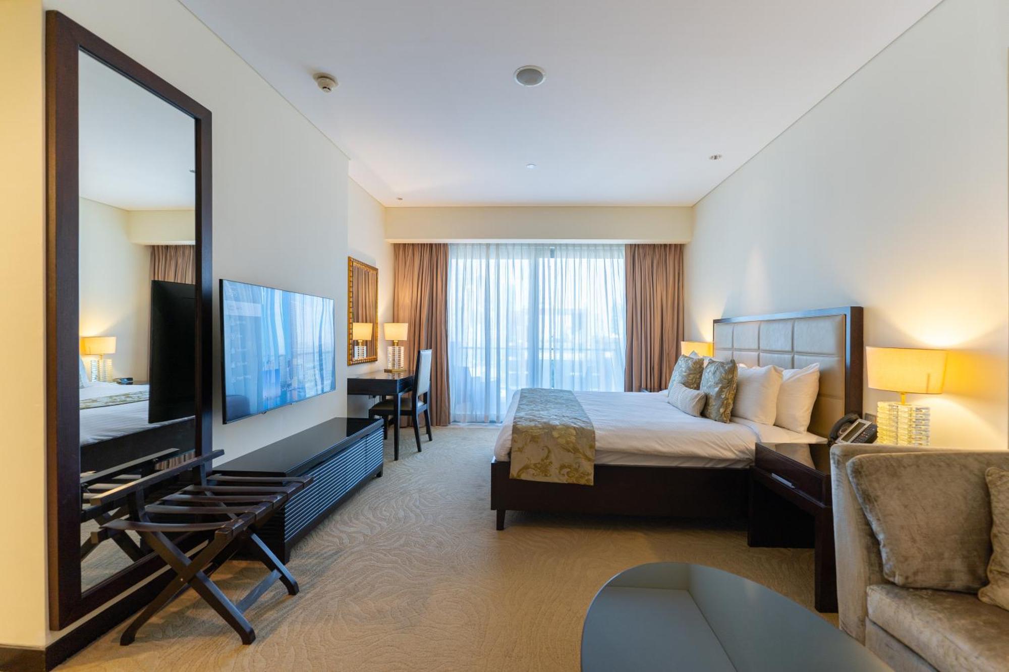Kempinski Avenue With Marina Views *