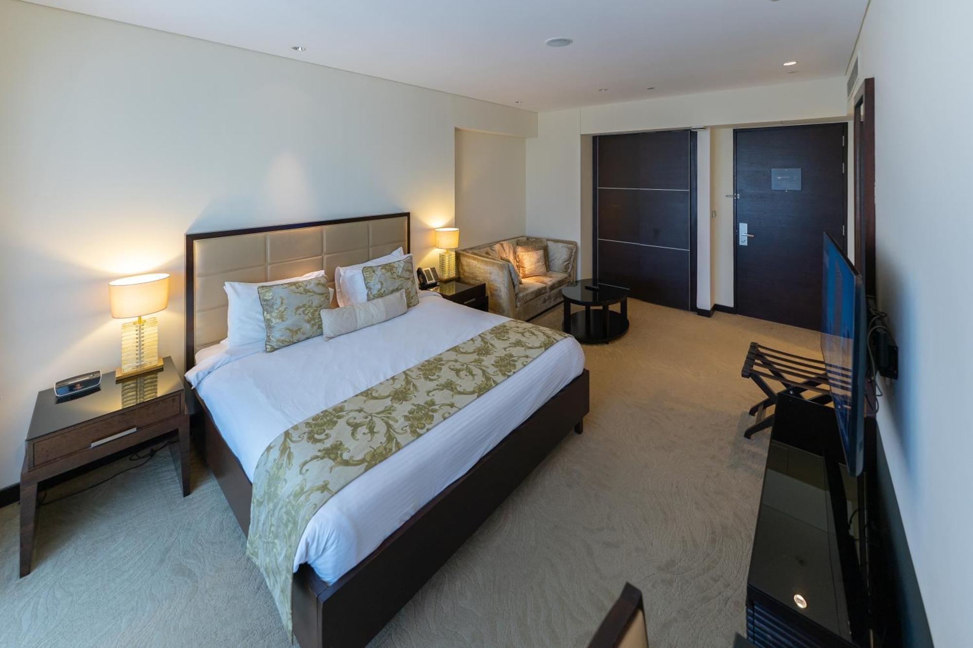 Kempinski Avenue With Marina Views Apartment