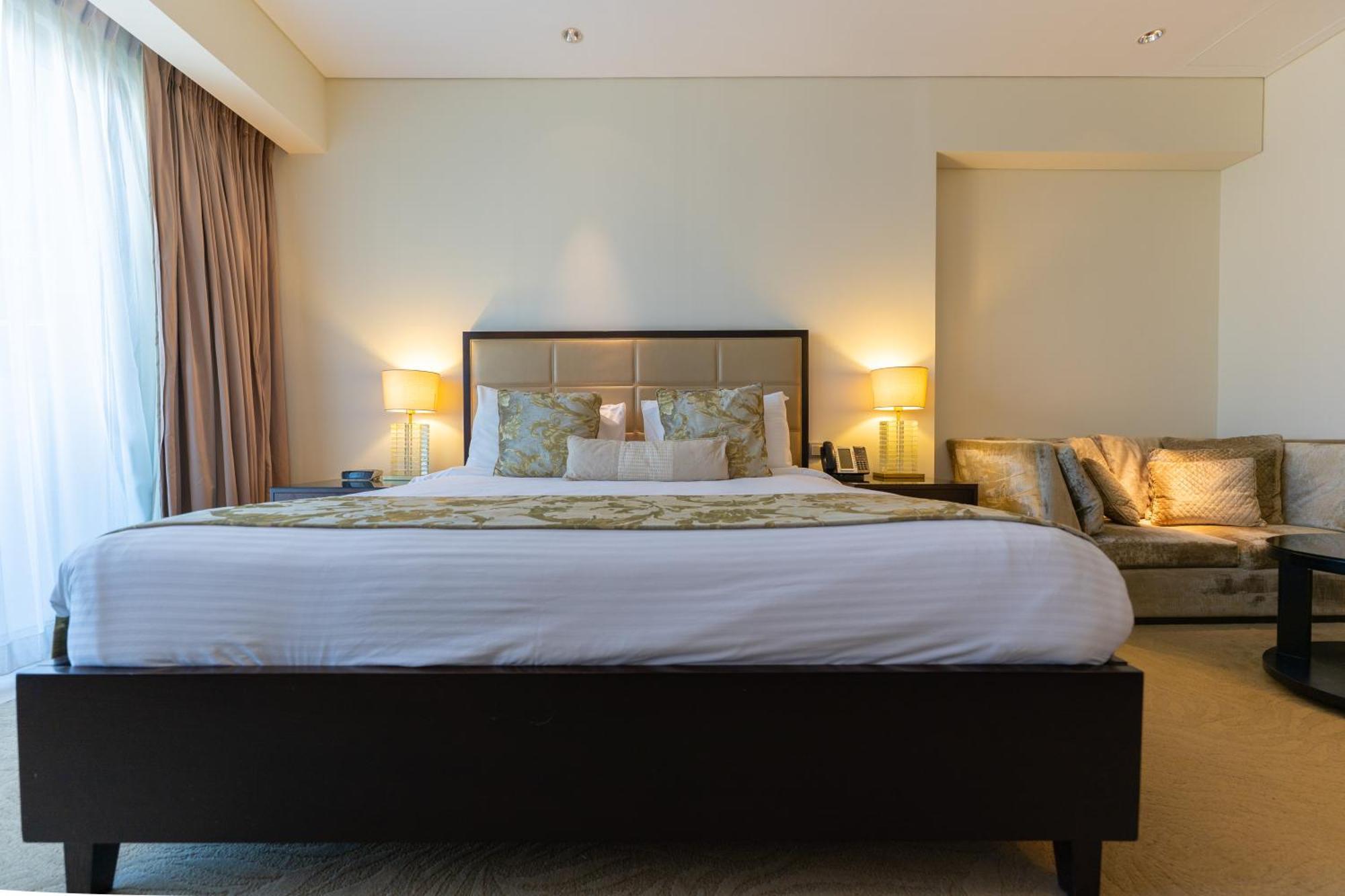 Kempinski Avenue With Marina Views *