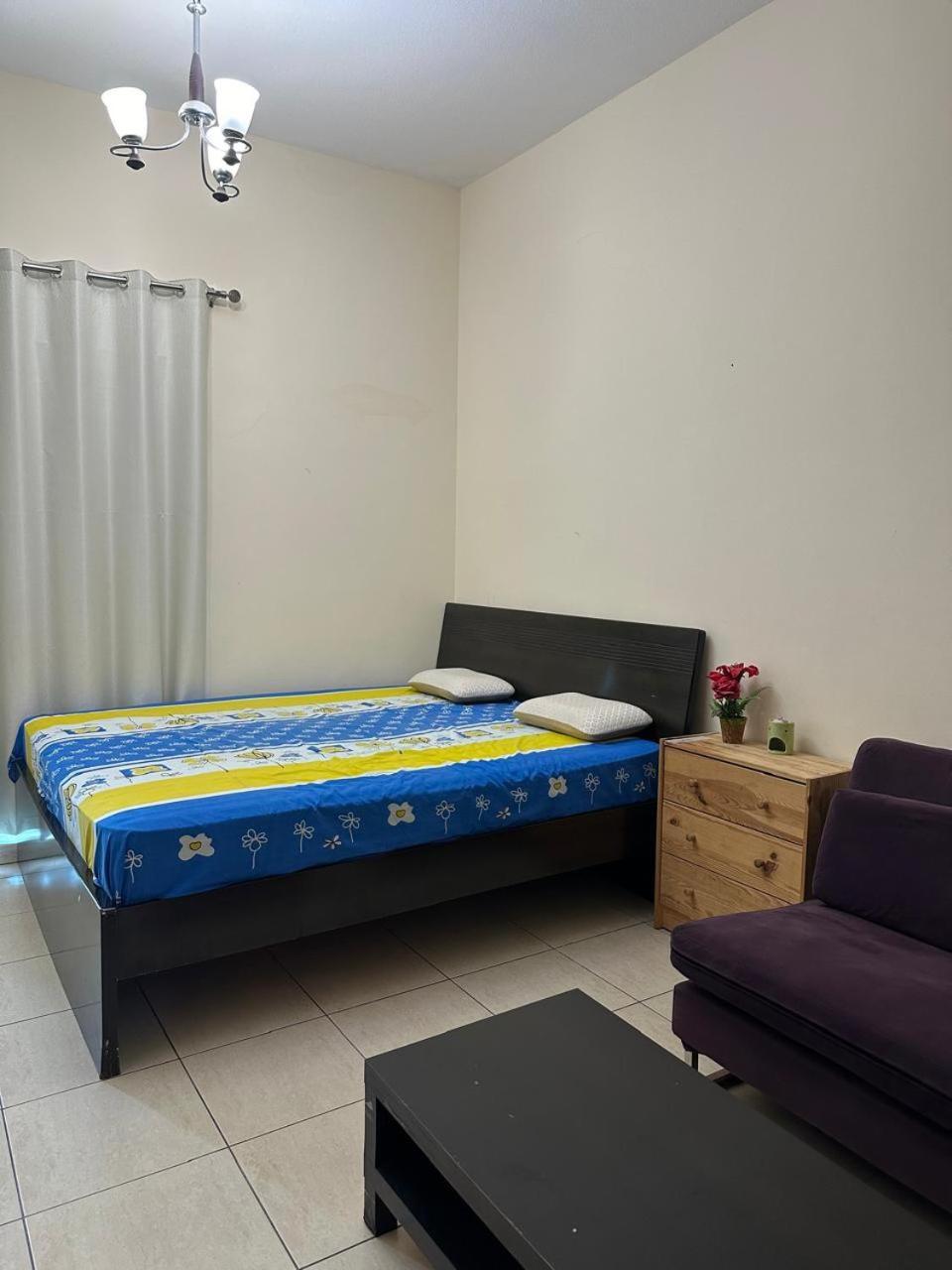 Private With Balcony Fully Furnished In Silicon Oasis Homestay *