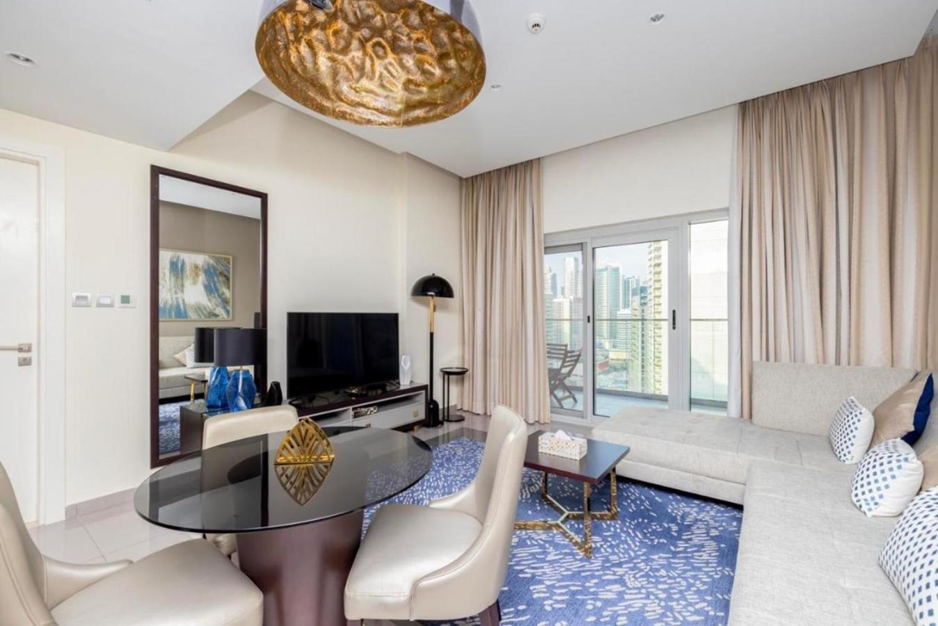Modern With Stunning View - Damac Majestine Tower *