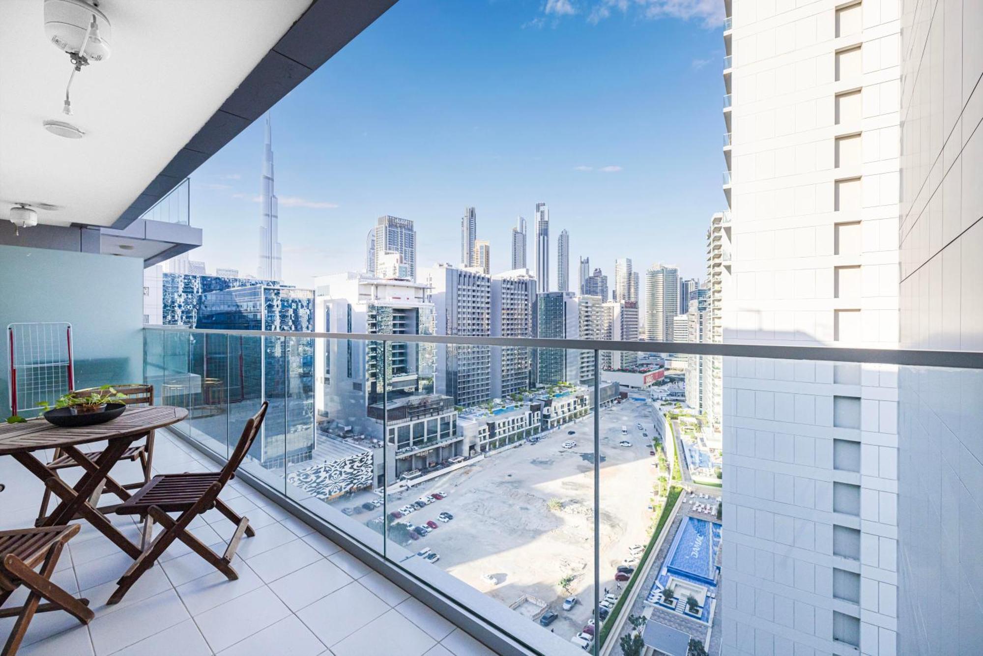 Modern With Stunning View - Damac Majestine Tower *