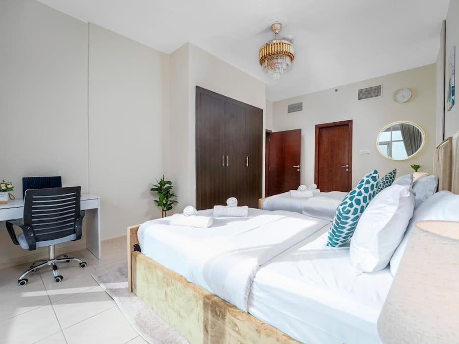 Apartment Stunning 1br With Golf View In Sports