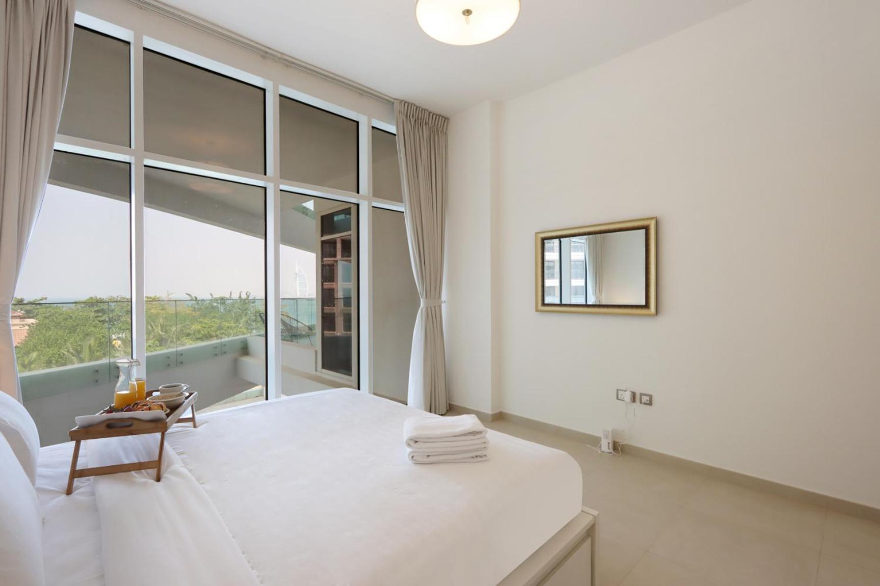 Livbnb-tranquil 1b Steps To Palmboardwalk Sea View