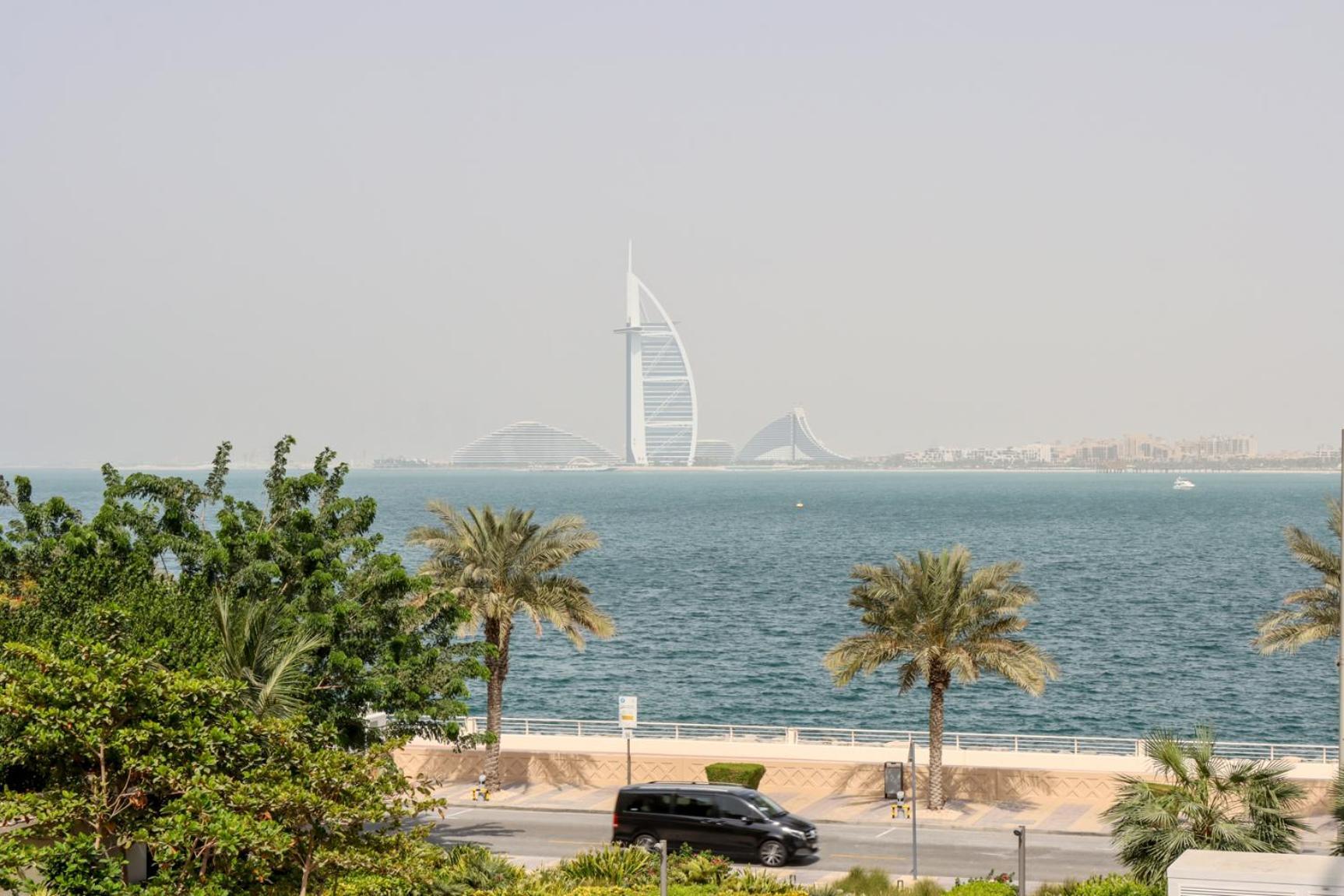 Apartment Livbnb-tranquil 1b Steps To Palmboardwalk Sea View