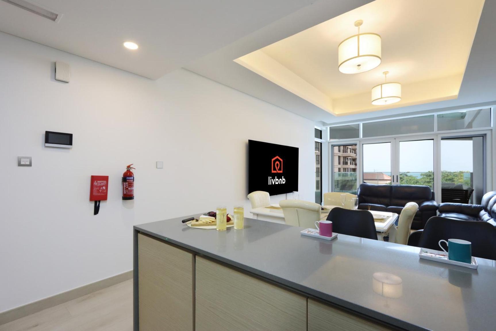 Apartment Livbnb-tranquil 1b Steps To Palmboardwalk Sea View Dubai