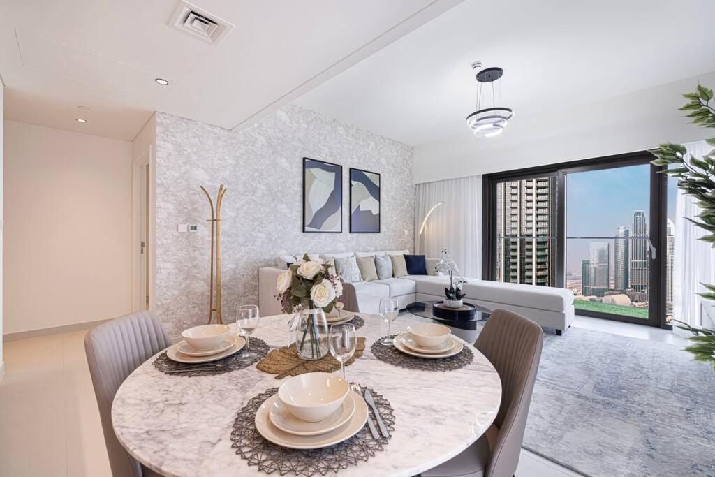 Tick - 2br Burj Khalifa & Fountain Views Burj Crown