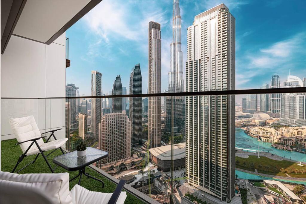 Apartment Tick - 2br Burj Khalifa & Fountain Views Burj Crown